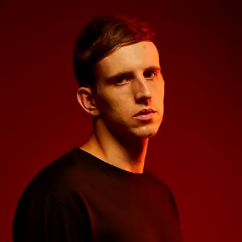 Biografie Illenium