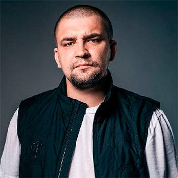 Biografie Ноггано