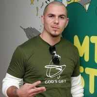 Biografie Pitbull