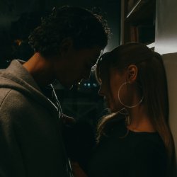Cover AYLIVA - Wie?