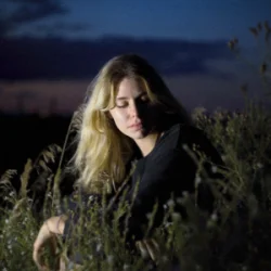 Cover Sophi LOZINA - На коліях