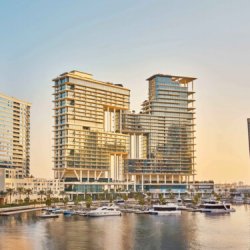 Cover Drammatic - Dubai