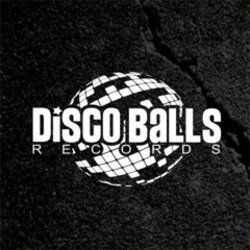 Cover Discoballs - What is there to love