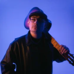Cover paashee - Мала