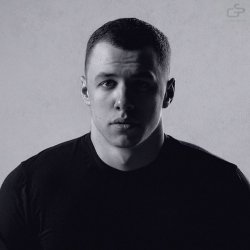 Cover MACAN - Сгорел