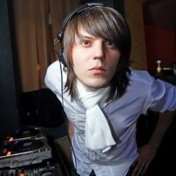 Cover DJ KIRILLICH, DJ Vini vs Boris Roodbwoy - Девочки танцуют