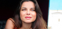 Natasha Koroleva heizte gewöhnlichen Bauarbeitern ein