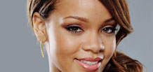 Rihanna stellt einen Rekord bei den digitalen Verkäufen auf
