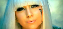 Lady Gaga ist eine folgsame Tochter ihrer Eltern.
