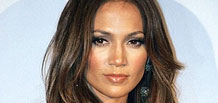 Jennifer Lopez steht erneut an der Spitze der britischen Charts